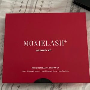 Magnetic Eyelash Kit